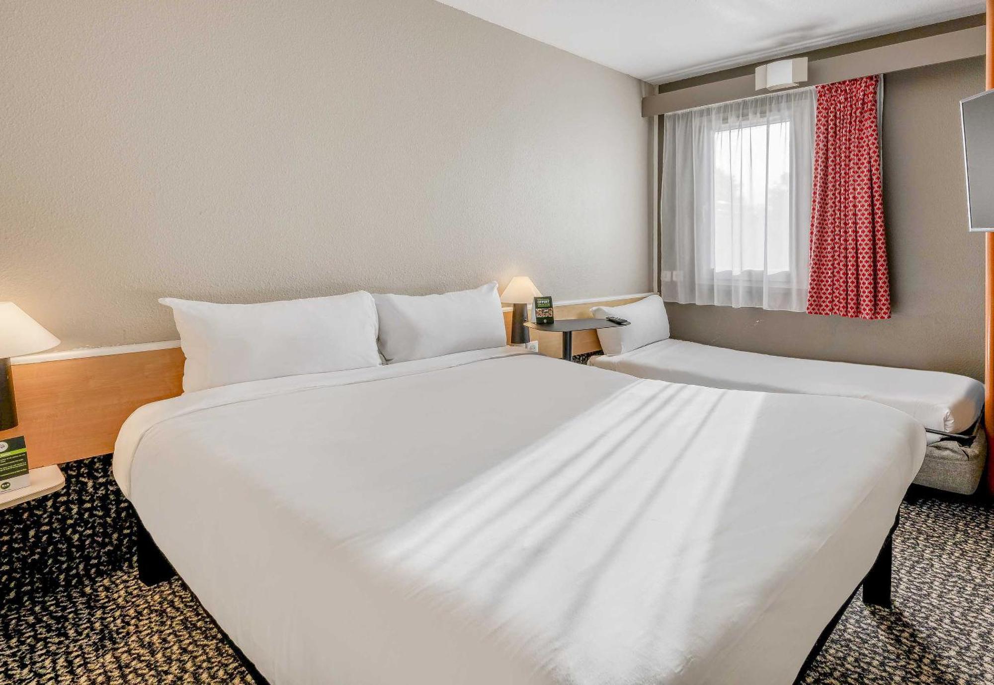 B&B Hotel Bordeaux Merignac Cadera Aeroport Exterior photo